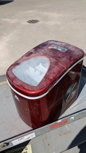 Portable Electric Ice Maker