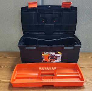 Black & Decker 22" Tool Box