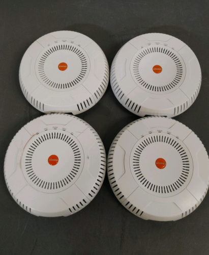 4 Xirrus Wifi Boosters