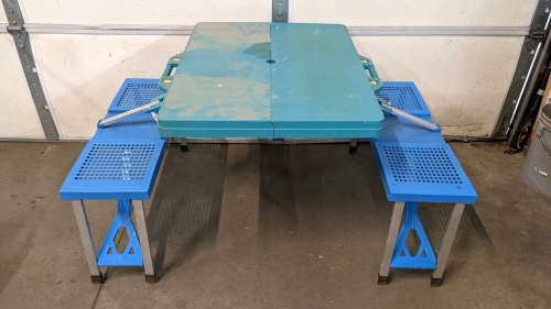 Folding Picnic Table