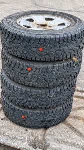 Hankook 205/70R15 Tires