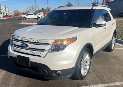 2013 Ford Explorer - AWD! - Well Maintained