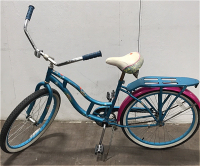 (1) 24” Schwin DelMar Cruiser Bike