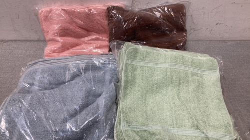 (4) Packs Of Washcloths