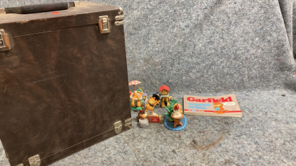 (4) Garfield Figurines-Jewelry Storage Box