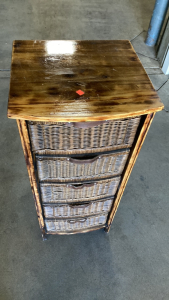 5 Drawer Wicker Dresser