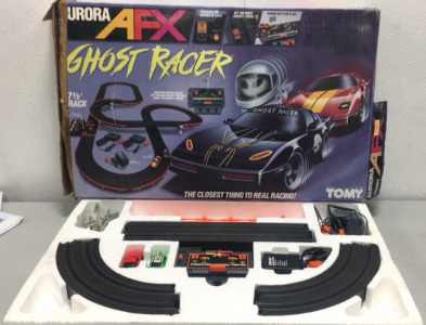 Tomy Aurora AFX Ghost Racer Slot Car Set