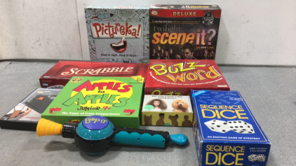 (7) Board Games, iPhone 6/7/8 Wallet Combo, Bop It