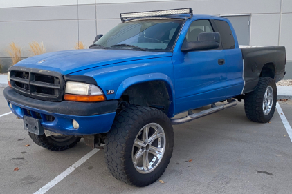 1998 Dodge Dakota - 4x4 - 150k Miles