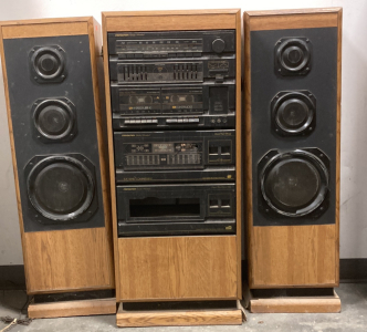 SounDesign Stereo & Speakers