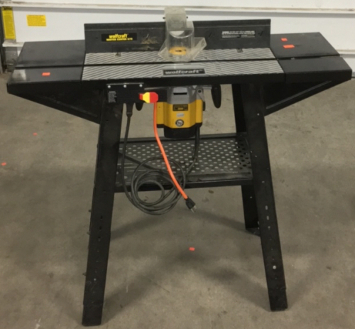 Woodcraft Router Center Work Bench With Dewalt Electric Plunge Cut Router