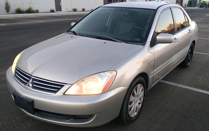 2006 Mitsubishi Lancer - Bluetooth Stereo!