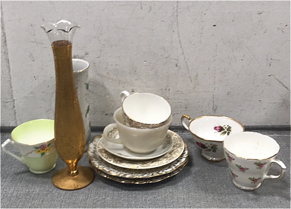 (1) White and Gold Kitchen Set, (2) Pink Rose and Gold Tea, (1) White Daisy Vase, (1) Gold Vase, and more