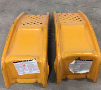 (2) Ultra Ramp Plus Metal Vehicle Ramps Stands