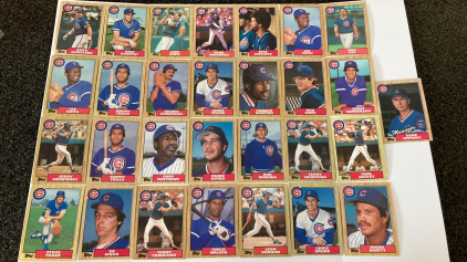 Topps Cubs Baseball Cards