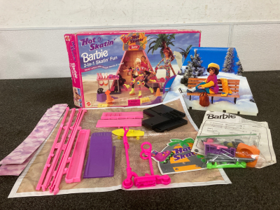 Barbie 2-In-1 Skatin' Fun Set