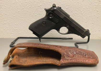 Beretta 70 .32ACP Pistol With Custom Holster — A47151