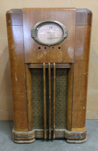 Vintage Truetone Radio
