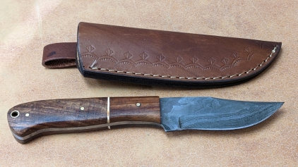 Full Tang 4" Blade Hunting Knife w/Leather Sheath