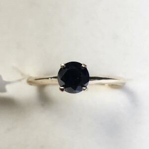 $1225 10K Black Diamond(0.8ct) Ring