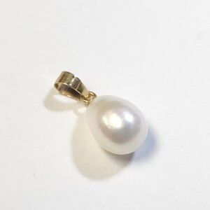 $160 14K Fresh Water Pearl Pendant