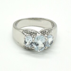 $320 Silver Blue Topaz(1.9ct) Ring