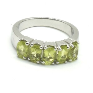 $260 Silver Peridot(2.25ct) Ring