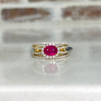 $8,370 Value - 18K Yellow Gold Custom Made Diamond & Ruby Ring - Sz 6 1/2