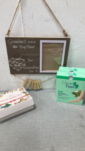 Grandma&rsquo;s Brag Board Frame, Set Of Bath Bombs And Exfoliating Foot Treatment Masks