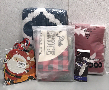 (1) Merry Christmas Banner, (1) Vive Fox Dual Charger Block, (1) COOWOO Christmas Tree Skirt, and more