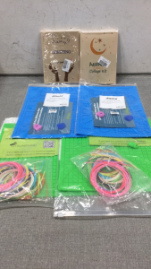(4) Silicone 3D Printing Mats, (2) Box of Simple Wall Art Prints