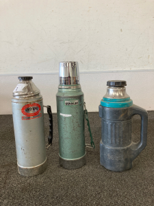 (3) Thermos Containers