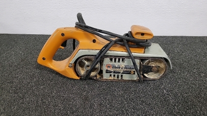 Black & Decker Delux Belt Sander