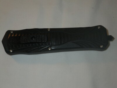 Full Auto In and Out Knife