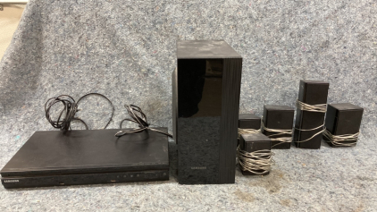 Samsung Sub/(5) Speaker/DVD Player