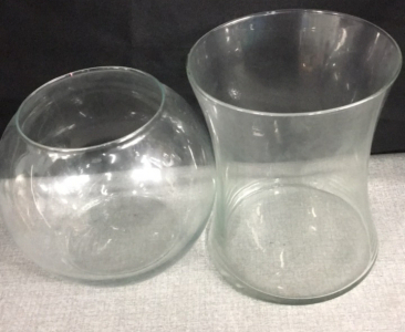 (2) Clear Glass vase - Wide vase