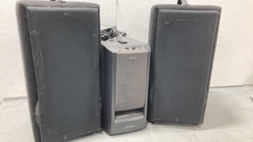 Sony Loaded Woofer And (2) Speakers