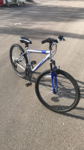 Roadmaster Granite Peak 26&rdquo; 12-Speed Mountain Bike