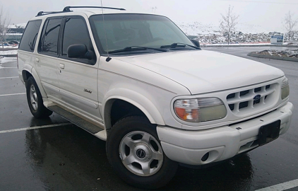 2000 Ford Explorer Limited - 4x4
