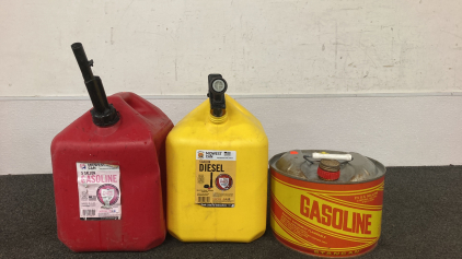 2.5 & 5 Gallon Gas Cans And 5 Gallon Diesel Can
