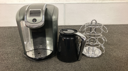 Keurig 2.0 With Carafe And Pod Stand