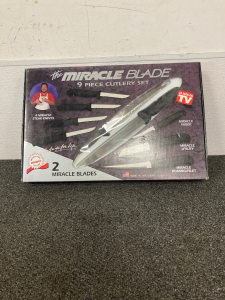Miracle blade 9 piece cutlery set