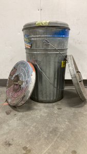 Small Metal Trash Cans With Lids