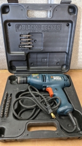 Black&Decker Power Drill w/Bits & Case