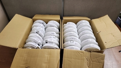 2 Boxes Of 28 Total Xirrus WiFi Boosters