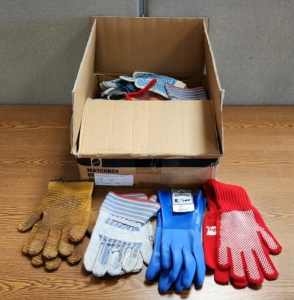 Box Of Assorted Work Gloves