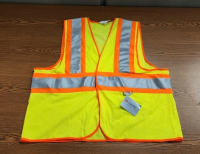 New 3M Scotchlite Construction Safety Vest