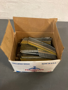 Box of collated nails