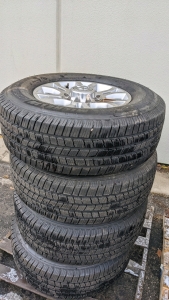 04-Present Dodge Heavy Duty Tires w/Rims