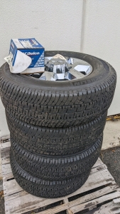 11-Present GMC Heavy Duty Tires w/Rims & Lug Nuts